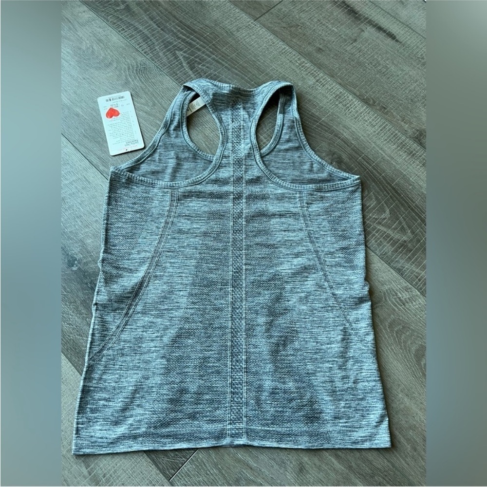 Lululemon Swiftly Tech Racerback in Slate / White Size 10 - Picture 5 of 7